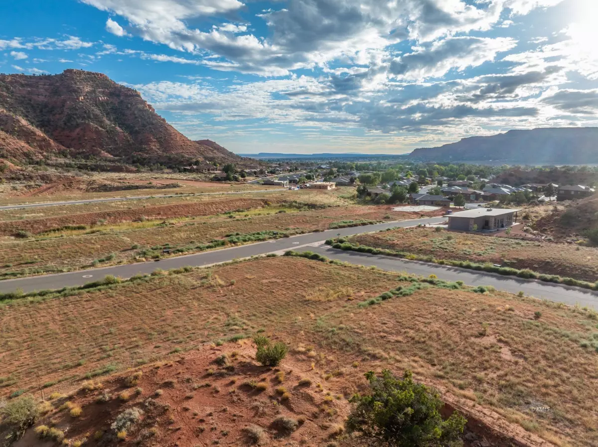 Kanab, UT 84741,639 E Rainmaker Rd