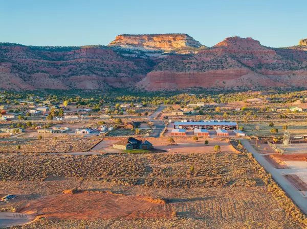 Meadow Lark Cir, Kanab, UT 84741