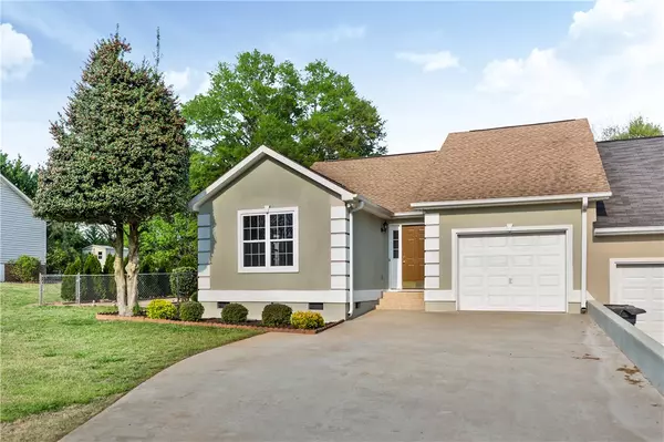 2234 Annandale DR, Anderson, SC 29621