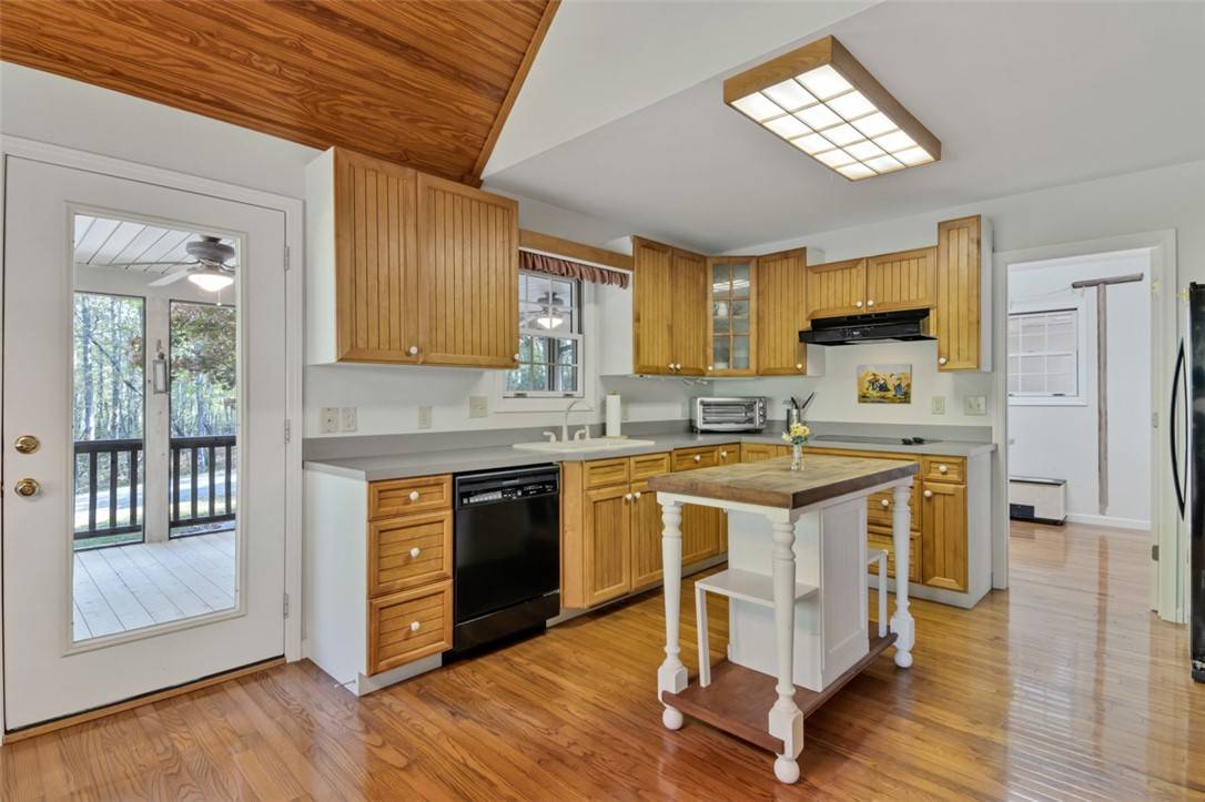 Pickens, SC 29671,126 Dorothy LN
