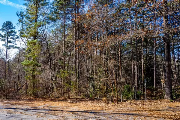 146 Quail CIR, Central, SC 29630