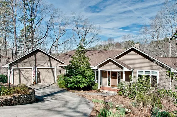 12 Midships LN, Salem, SC 29676