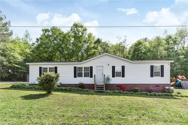 111 Bob Hanks DR, Belton, SC 29627