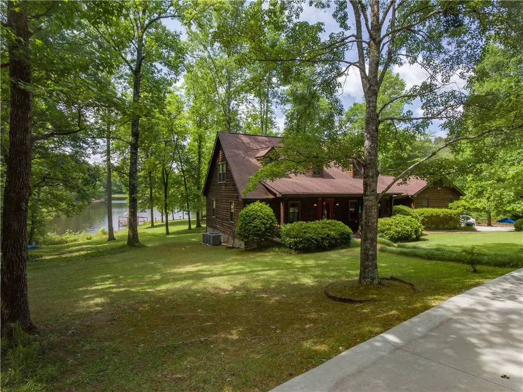 West Union, SC 29696,175 Beaver Lake DR