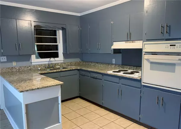 Iva, SC 29655,301 Hamilton ST