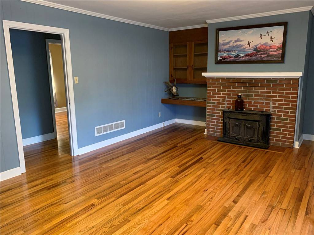 Iva, SC 29655,301 Hamilton ST