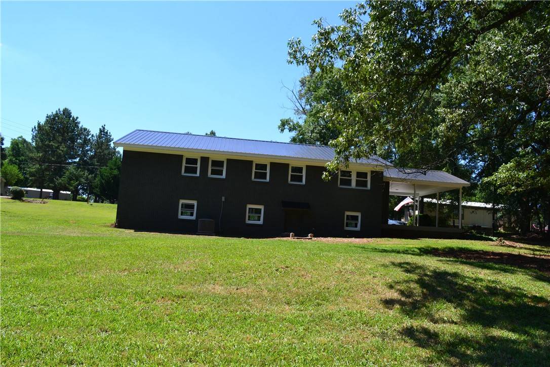 West Union, SC 29696,251 Burns Mill RD