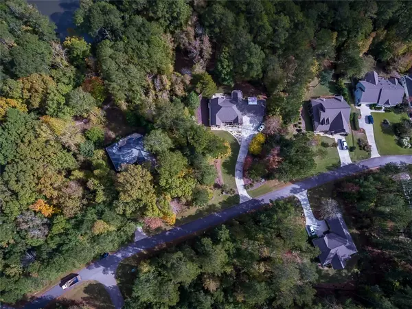 Mccormick, SC 29835,000 Shenandoah DR