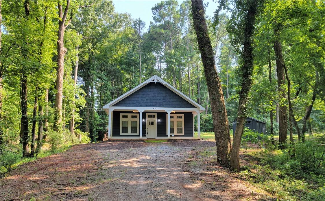 607 Brookgreen DR, Anderson, SC 29625