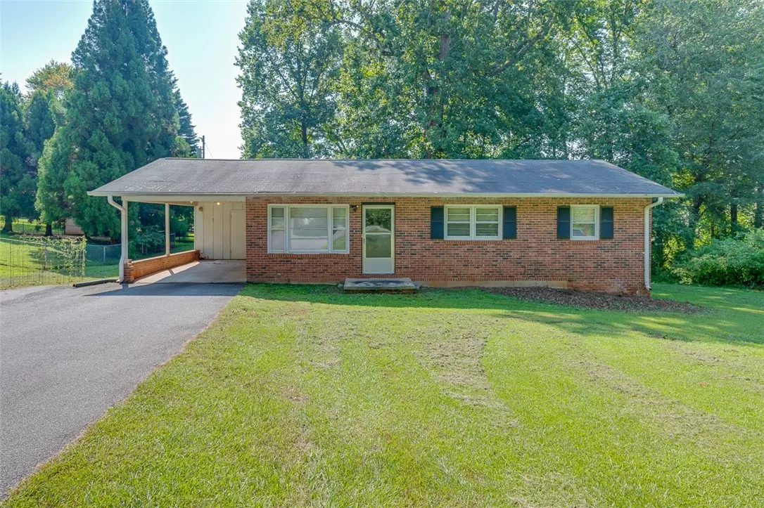 Liberty, SC 29657,107 Sheila DR