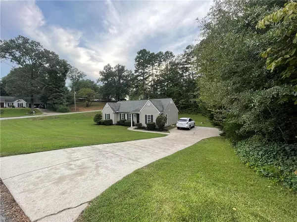 West Union, SC 29696,328 Arphenia DR