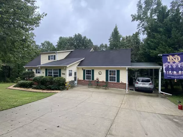 378 Calcutt RD, Lavonia, GA 30553