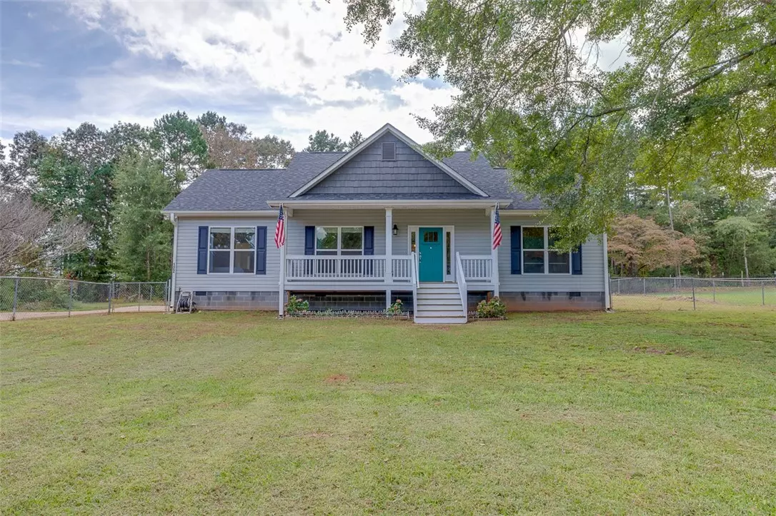 West Union, SC 29696,122 Fernwood DR