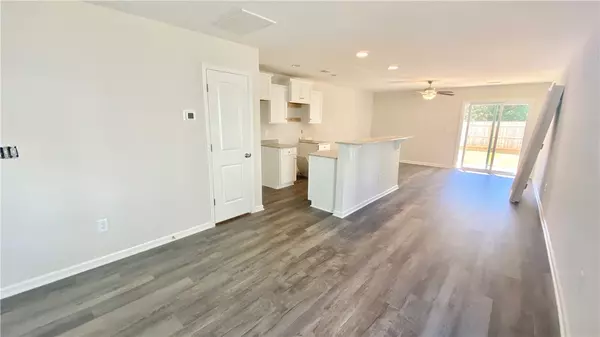 Pendleton, SC 29670,208 Royal WAY