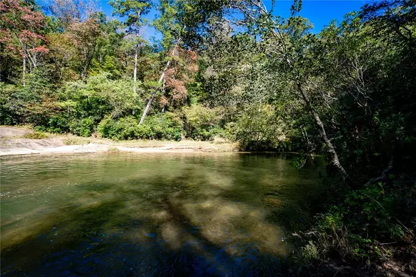 Walhalla, SC 29691,00 Little River LN