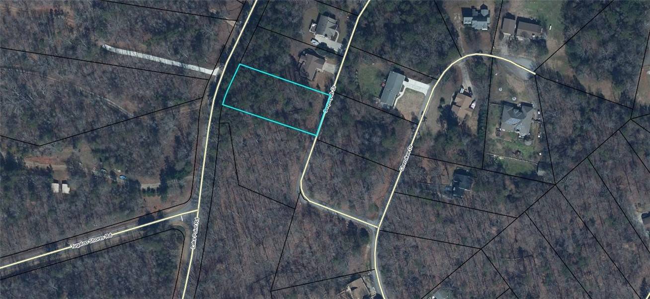 111 Sequayah DR, Fair Play, SC 29643