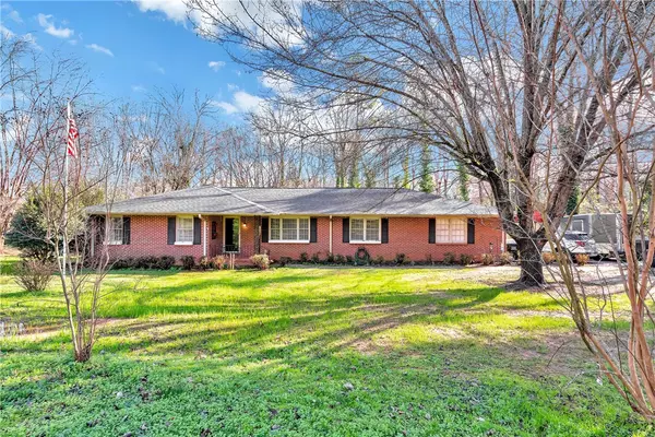215 Huntington DR, Anderson, SC 29625