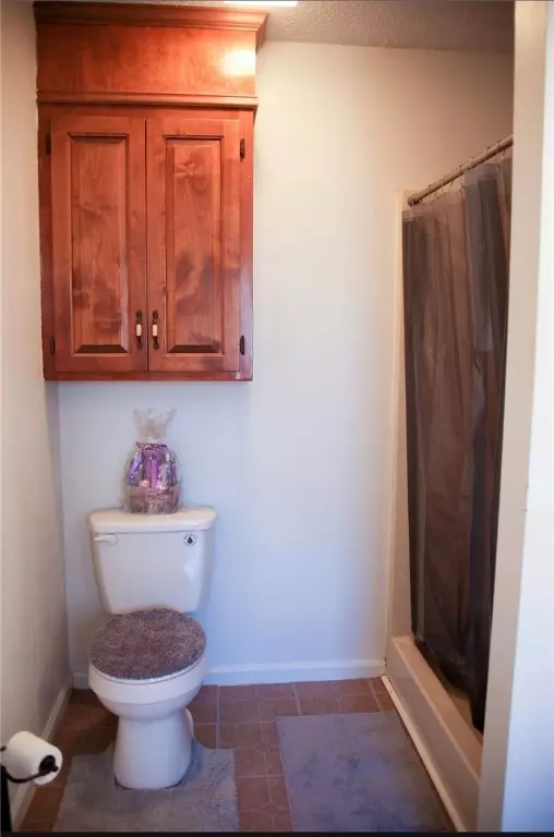 Greenwood, SC 29649,113 Runnymeade ST