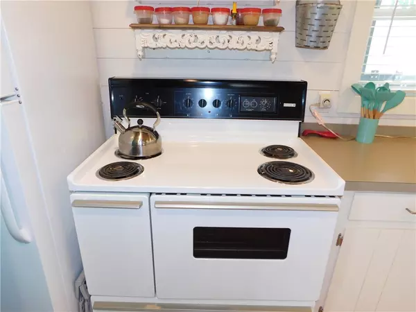 Fair Play, SC 29643,664 N Port Bass DR