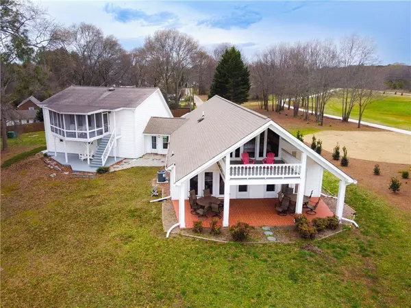 423 Good Dam View RD, Hartwell, GA 30643