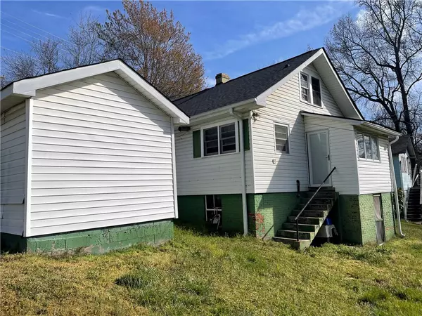 Liberty, SC 29657,413 Mills AVE