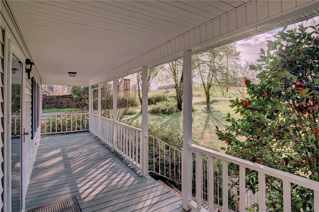 West Union, SC 29696,106 Dendy Woods RD