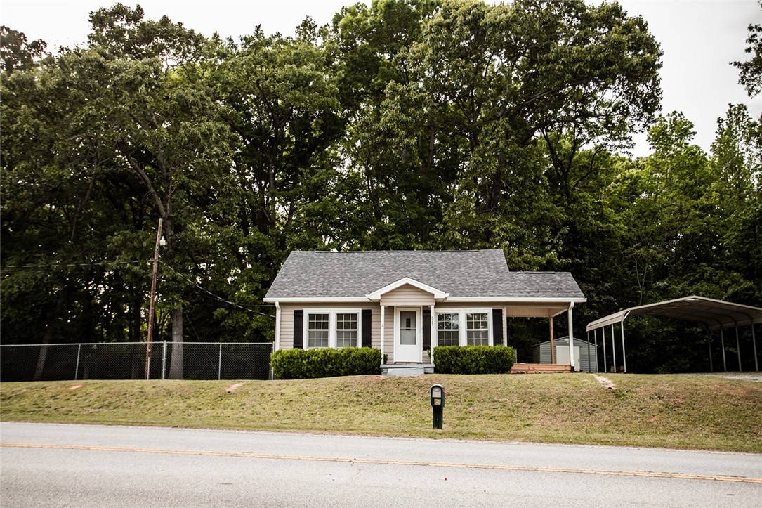 Starr, SC 29684,625 Hayes RD