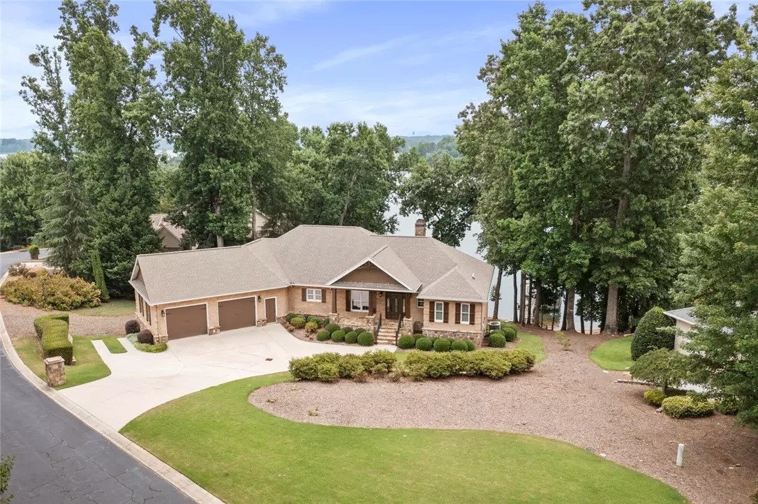Seneca, SC 29672,200 Windlake DR