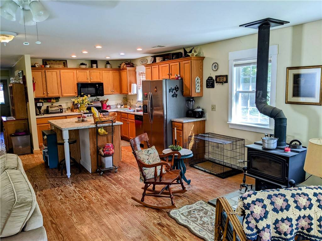 Honea Path, SC 29654,438 Brock RD