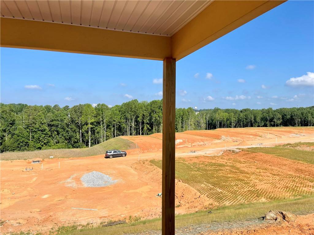 Easley, SC 29642,234 Iris DR