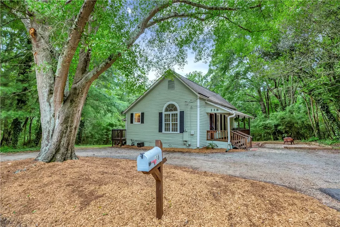 Central, SC 29630,118 James CIR