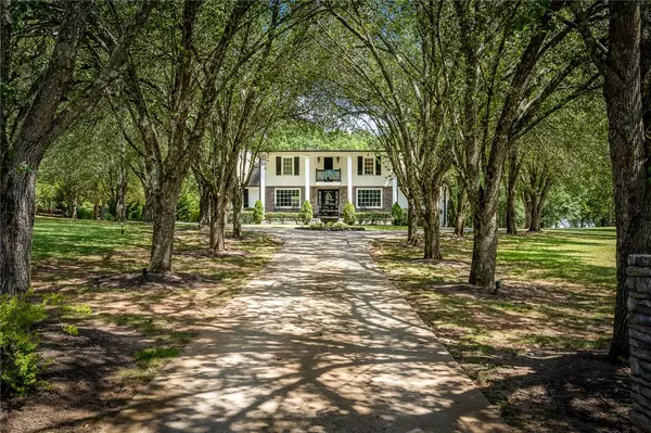 Easley, SC 29642,117 Heritage LN