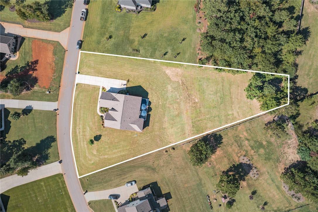 Williamston, SC 29697,122 Burberry DR