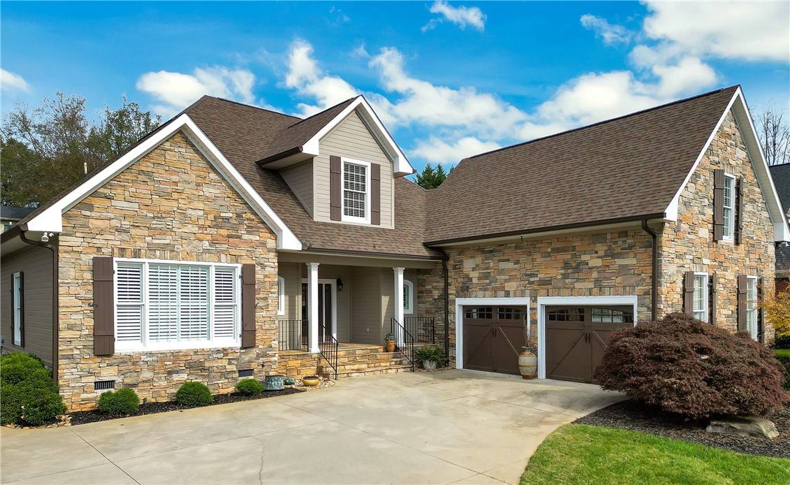 107 Breeds Hill WAY, Greer, SC 29650
