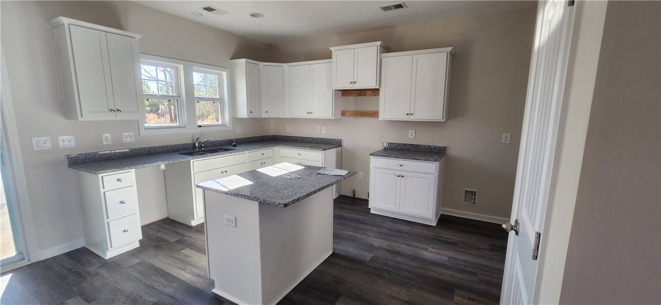 Anderson, SC 29625,332 Alameda LN