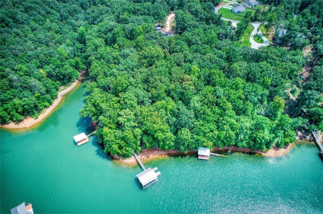 237 Inlet Pointe DR, Anderson, SC 29625