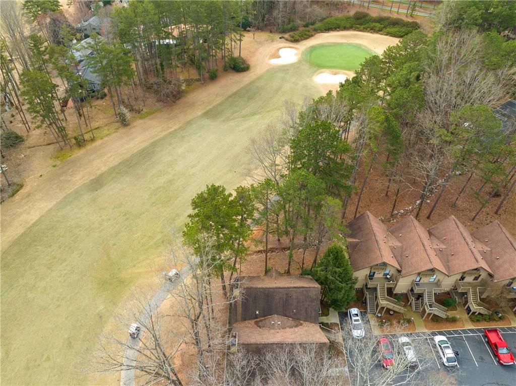 Salem, SC 29676,800 Captains Cove CT #3
