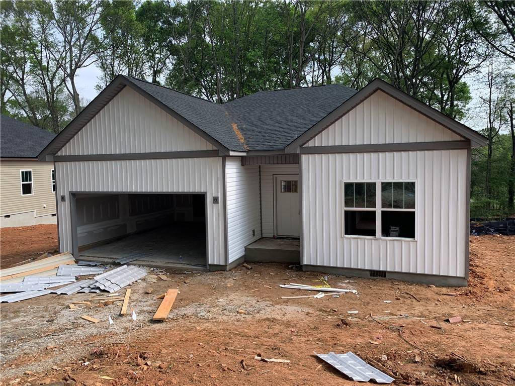 413 Hillside DR, Anderson, SC 29625
