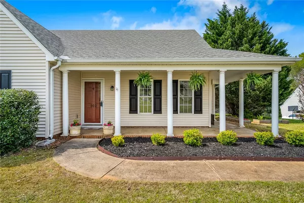 Anderson, SC 29625,102 Hurst AVE