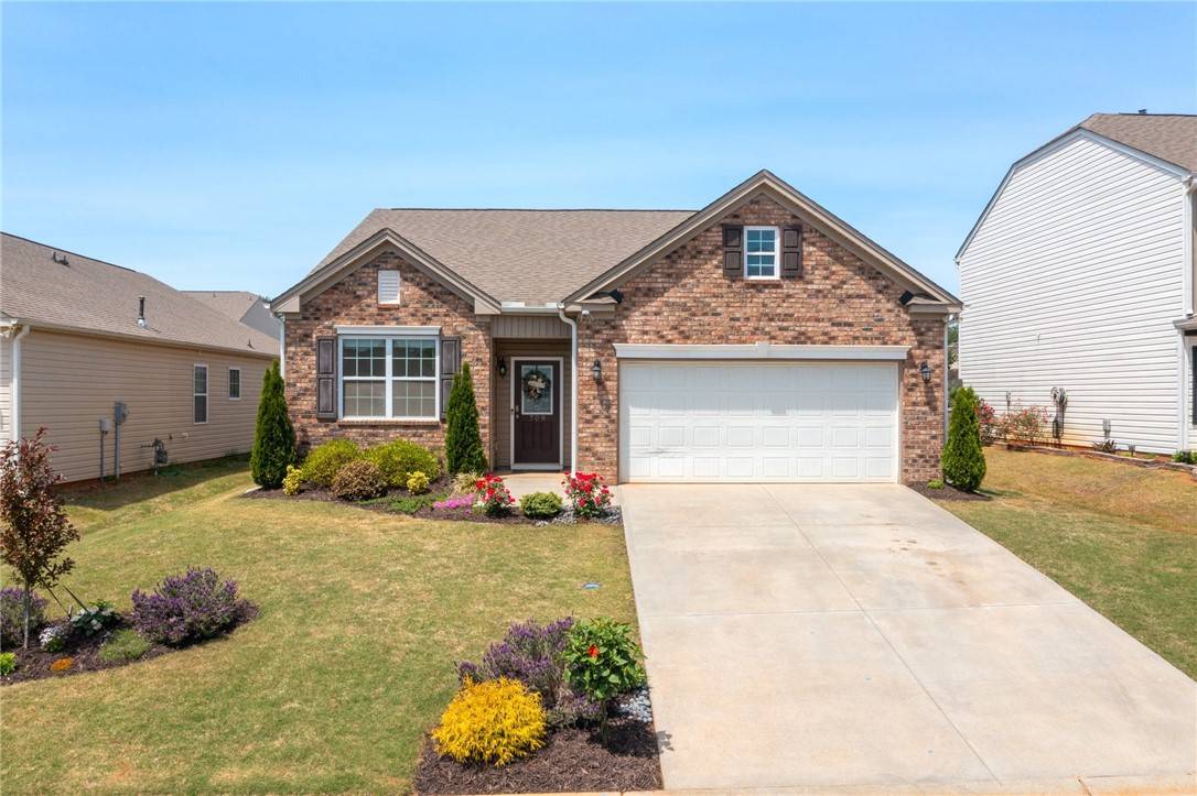 Piedmont, SC 29673,709 Longhorn DR