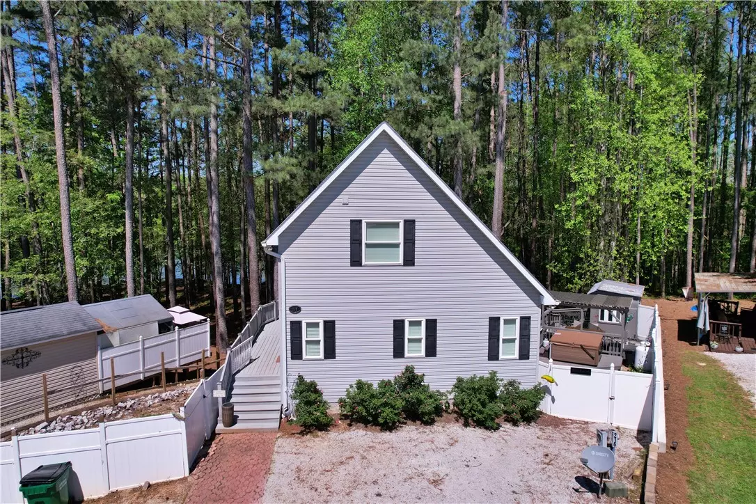 Westminster, SC 29693,218 Newbury CIR