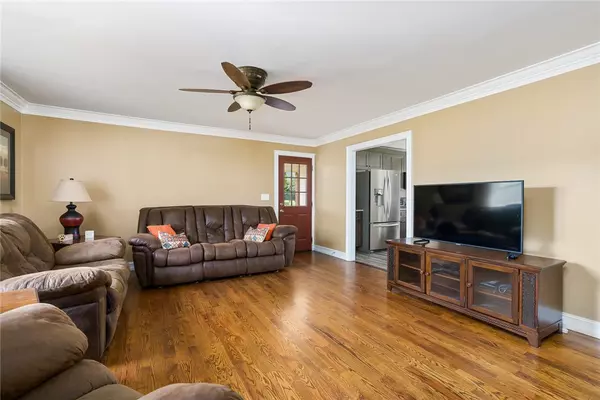 Williamston, SC 29697,304 Hogg RD