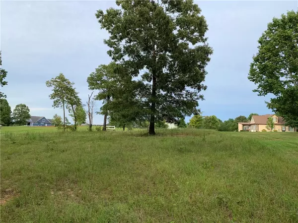 Seneca, SC 29672,00 Lariat LOOP #Lot 19