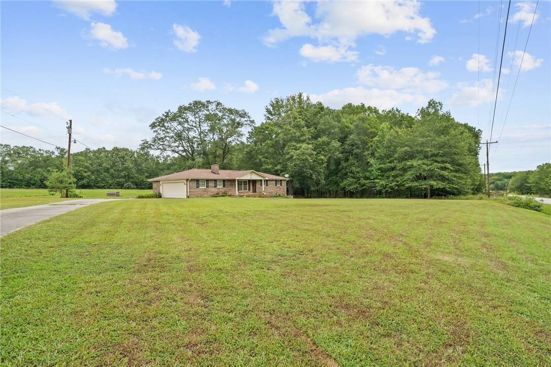 Honea Path, SC 29654,960 Sauer Farm RD
