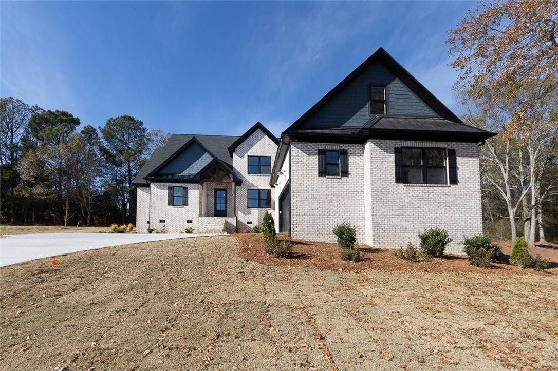 Anderson, SC 29621,109 SHIRE DR