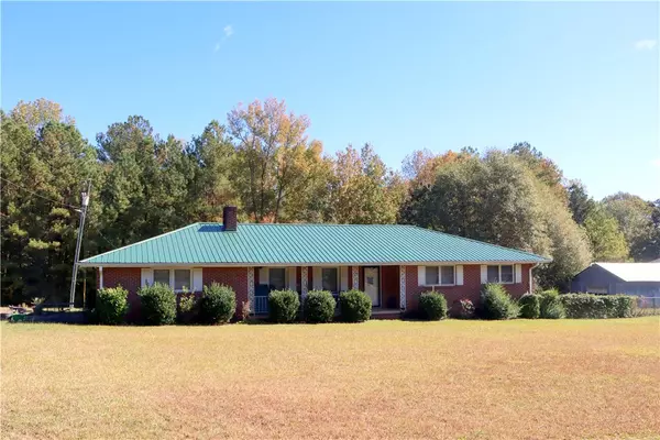 305 Burts Garage RD, Anderson, SC 29626