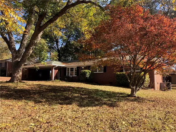 Anderson, SC 29621,206 Warwick ST