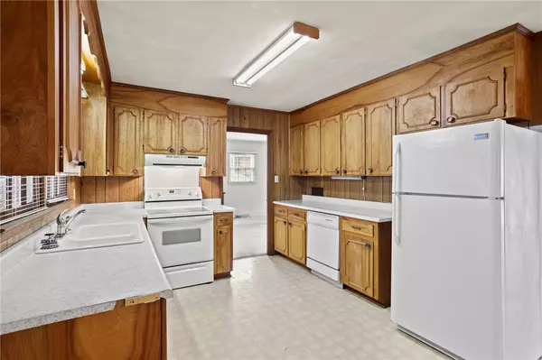 Greer, SC 29651,109 CHESTNUT AVE