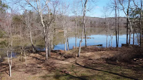 Seneca, SC 29678,302 W Capewood AVE
