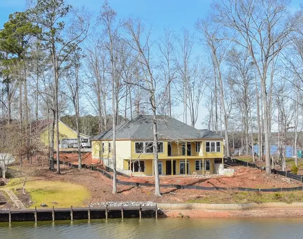 239 Kayak PT, Greenwood, SC 29649